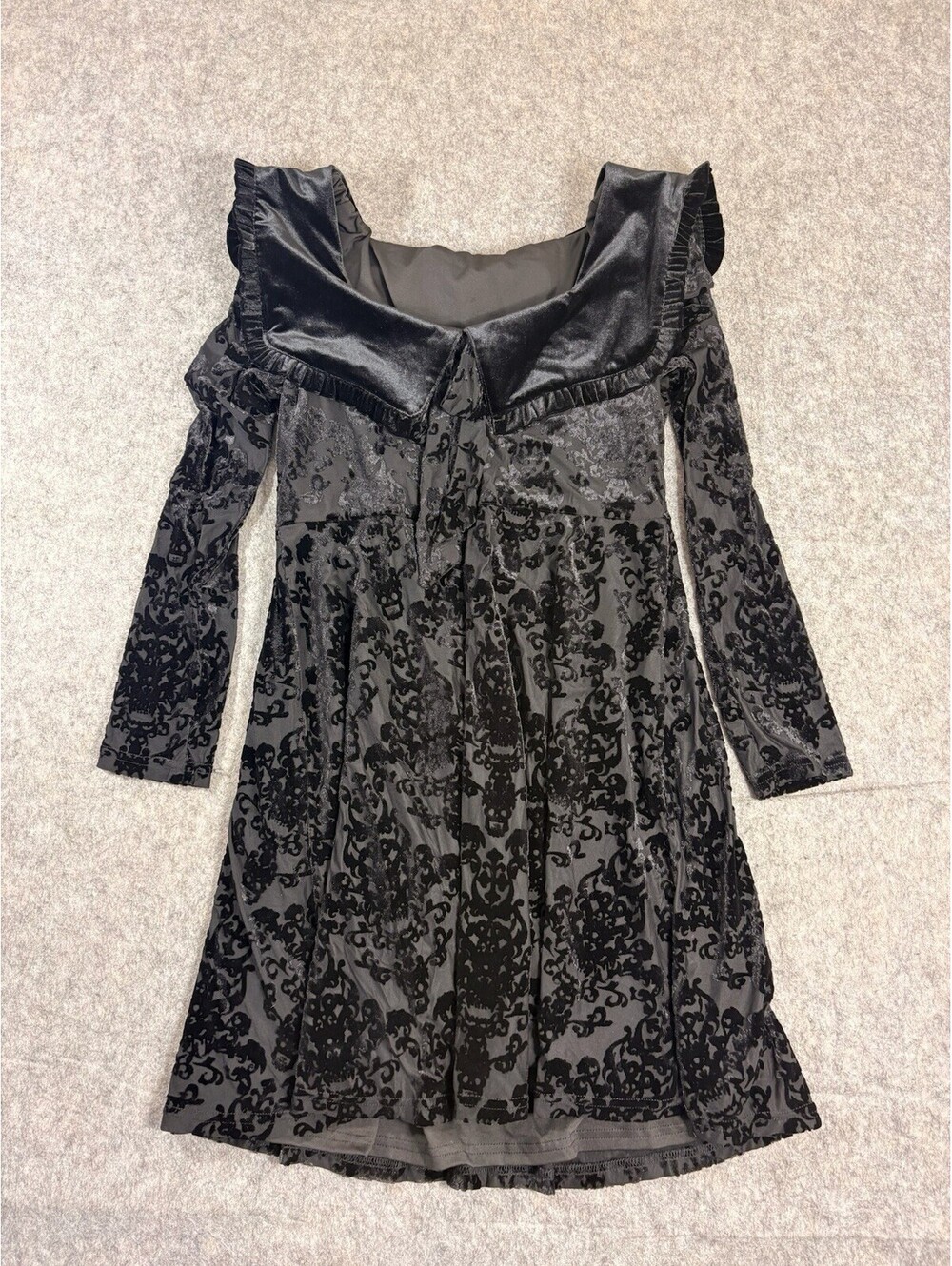 KILLSTAR Angelique Damask Velvet Dress M Gothic Witch Dress Halloween